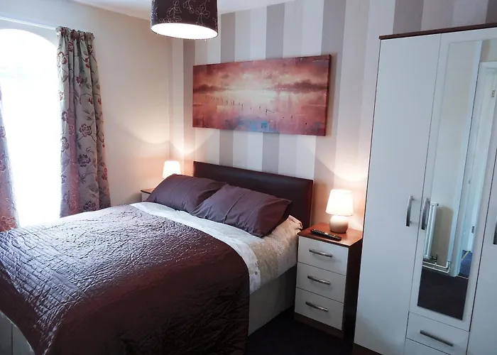 Сasa de vacaciones 3 Eldin Hall